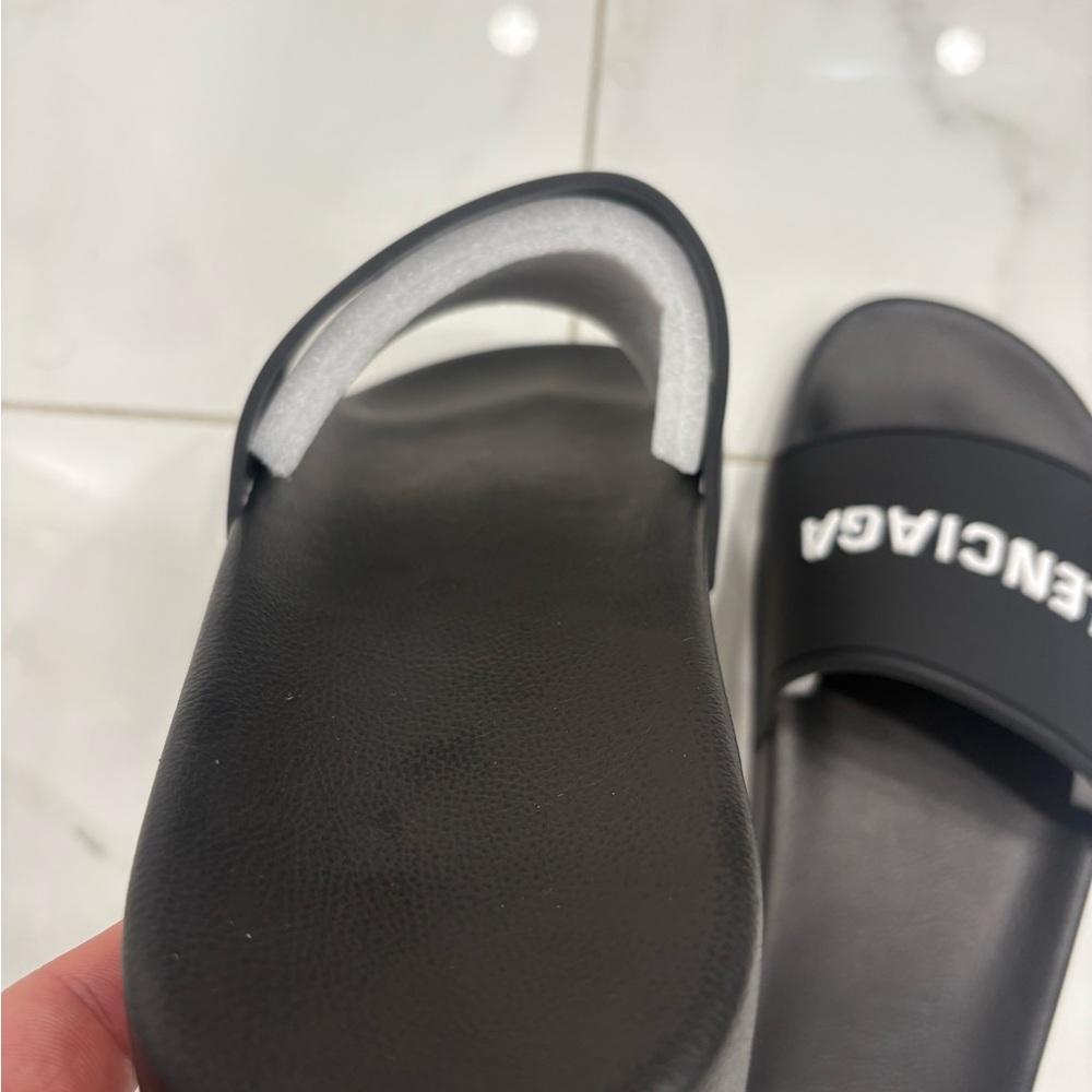 Men’s balenciaga slides